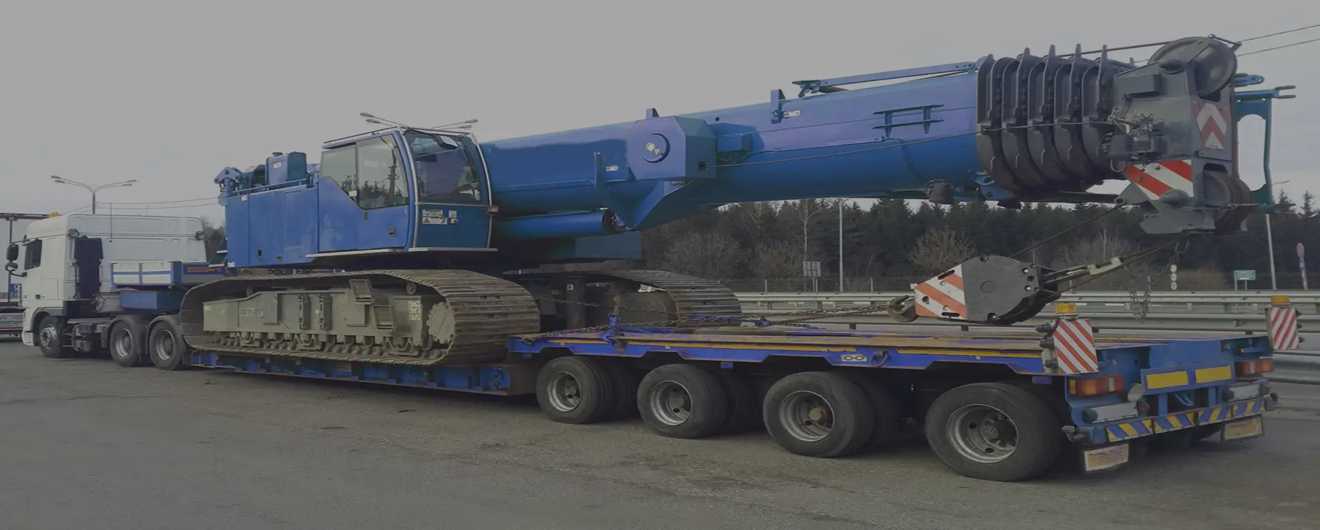 Онлайн калькулятор для расчета цены на перевозку тралом мостовых и гусеничных кранов по России из Волгореченска